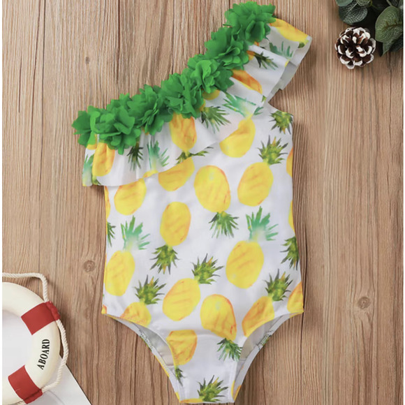 Other - Girls Cute Off the Shoulder Ruffled Pineapple Print Swimsuit Size 3-4 yrs